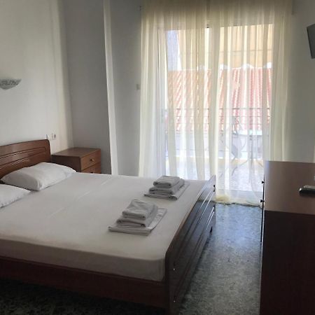 Natalie Apartments Неос-Мармарас Экстерьер фото